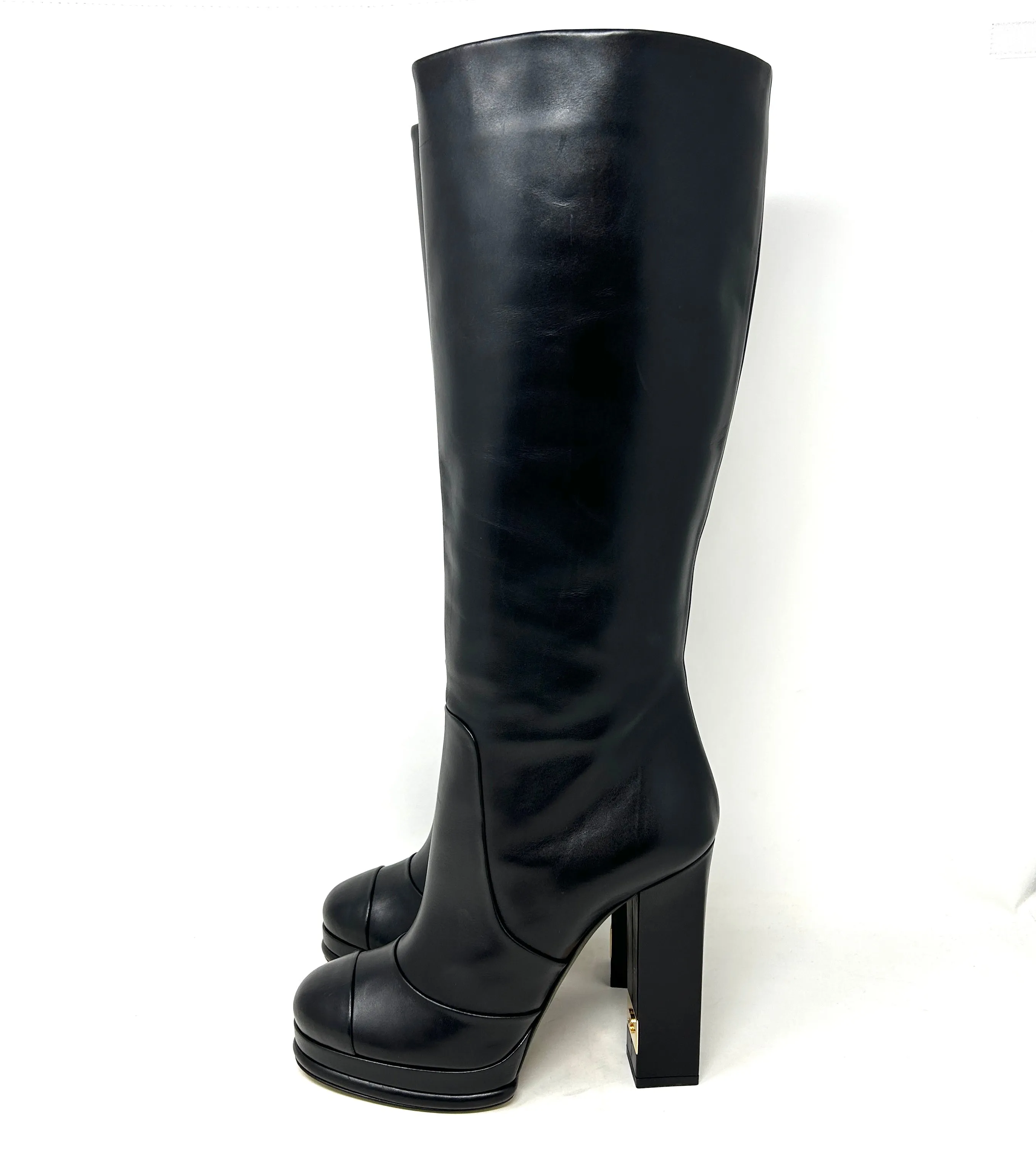 Chanel Black Leather Knee High Block Heel Pull On Boots Small 39 UK 6