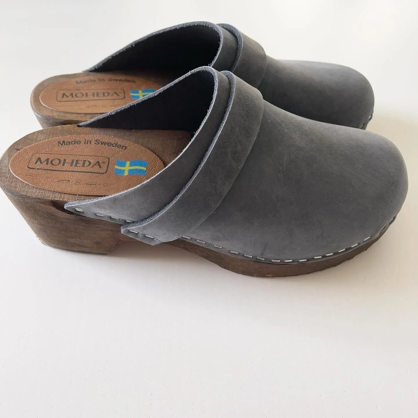 MOHEDA Clogs