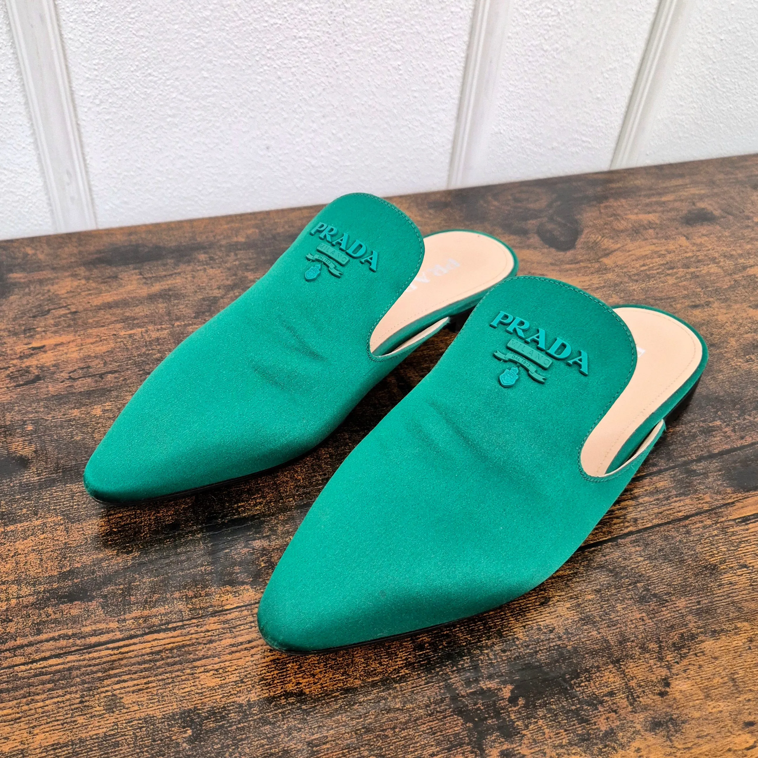 Prada | Mules in raso verde nr.39