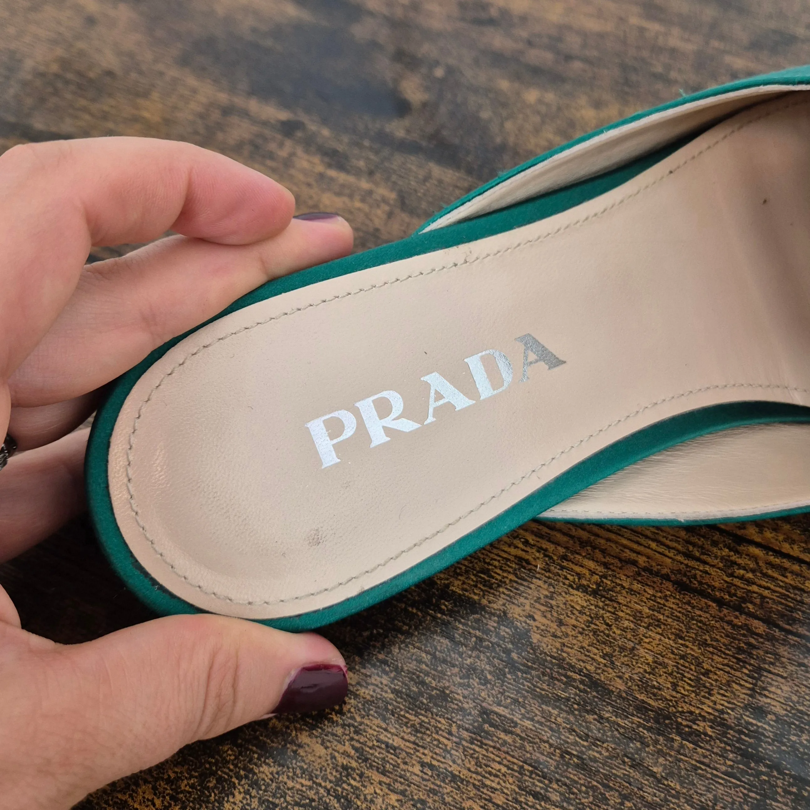 Prada | Mules in raso verde nr.39