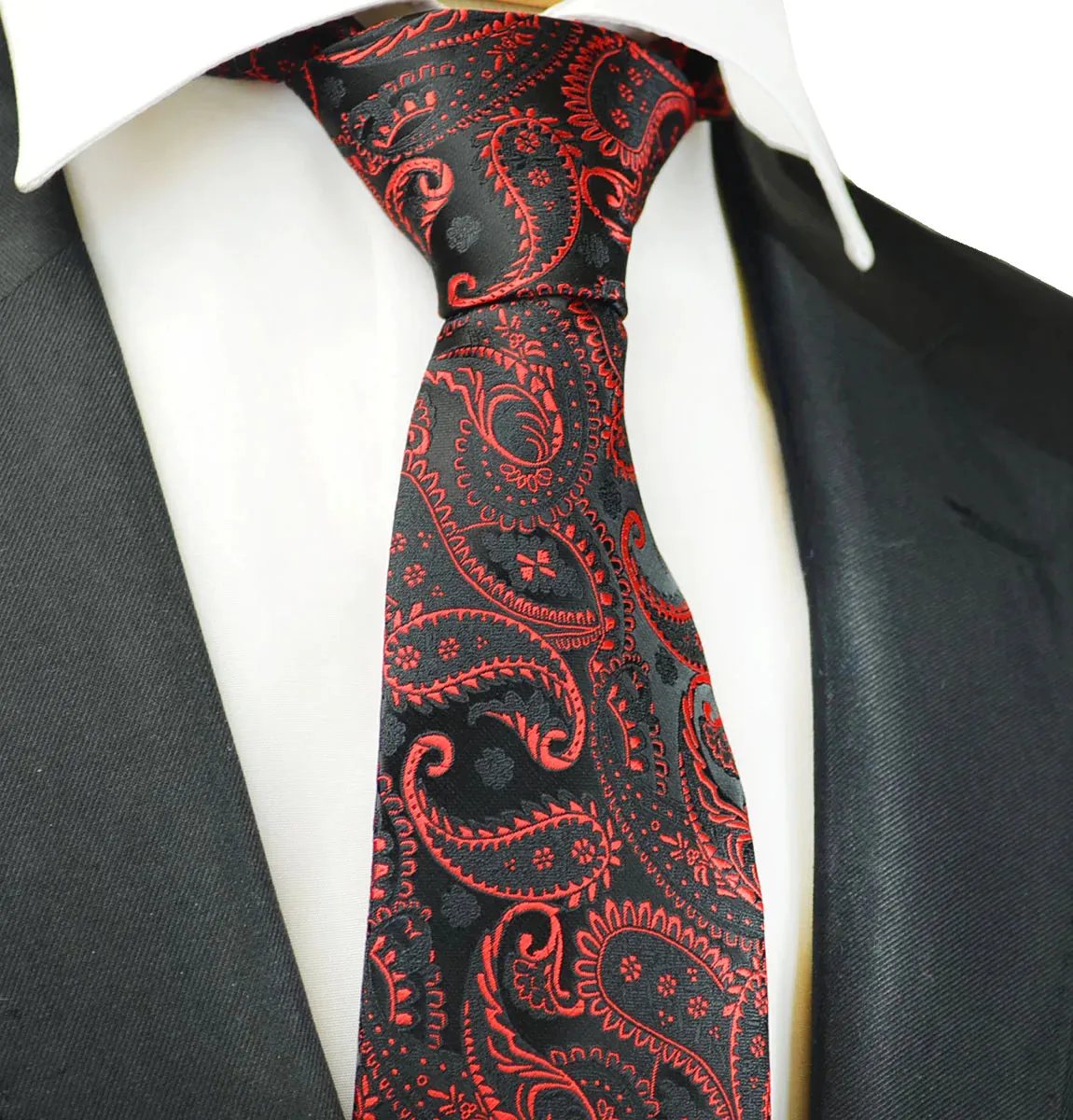 Red Fashionable Paisley Tie