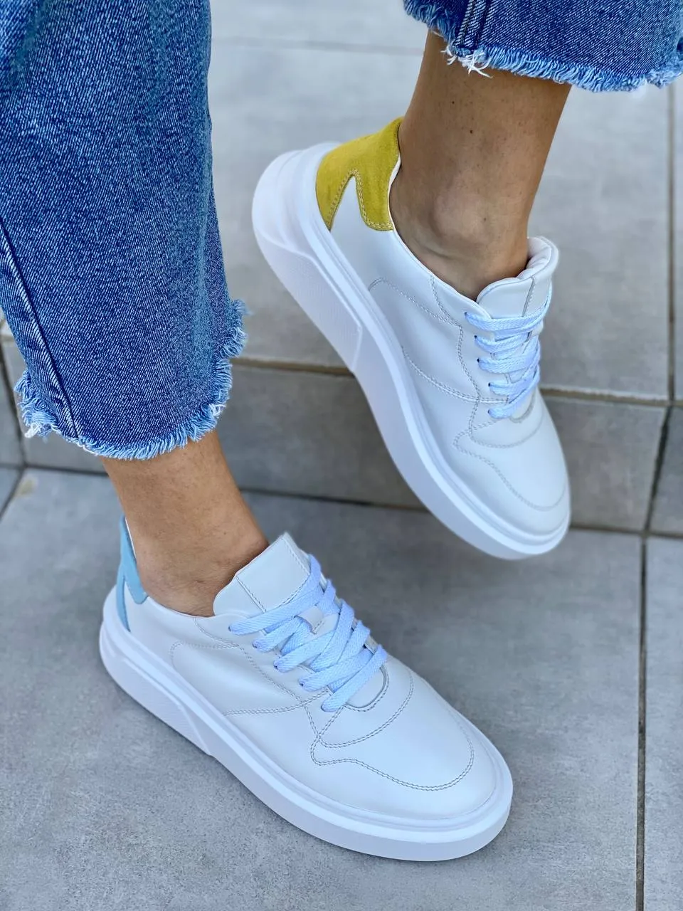 Women's white leather sneakers